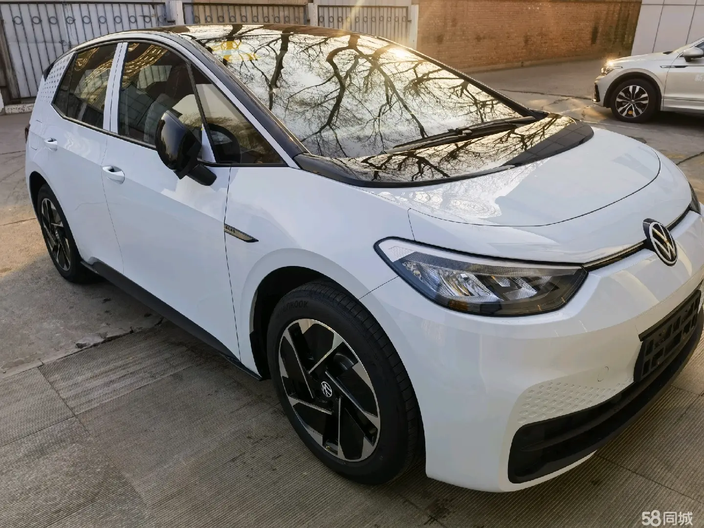 带车司机，提供鹤岗市市内医院老人陪诊服务